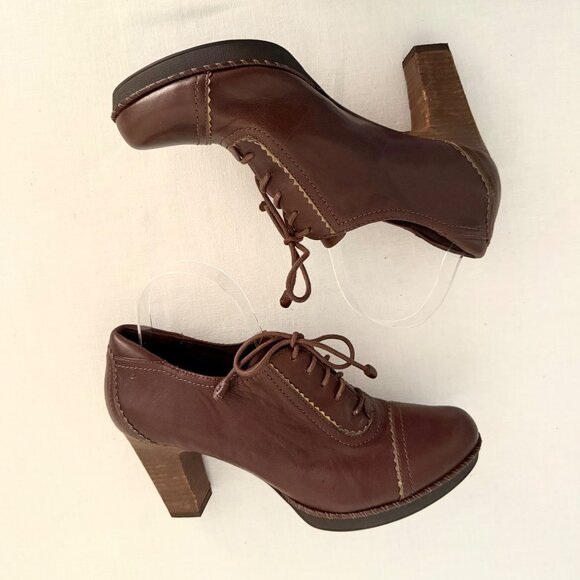 Rockport Womens Oxford Heels Size 9.5 Brown Leather Lace Up Comfort Retro Style - Picture 4 of 16